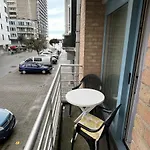 Residentie Cappuccino -- Appartement In Stad Vlakbij Strand